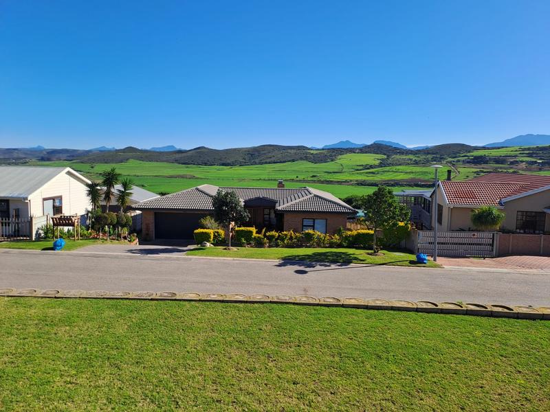 3 Bedroom Property for Sale in Reebok Western Cape